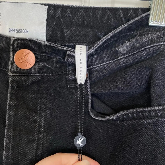 NWOT ONE TEASPOON Trucker Jeans Black Mid Rise Button Fly Size 23 Distressed - Picture 6 of 9